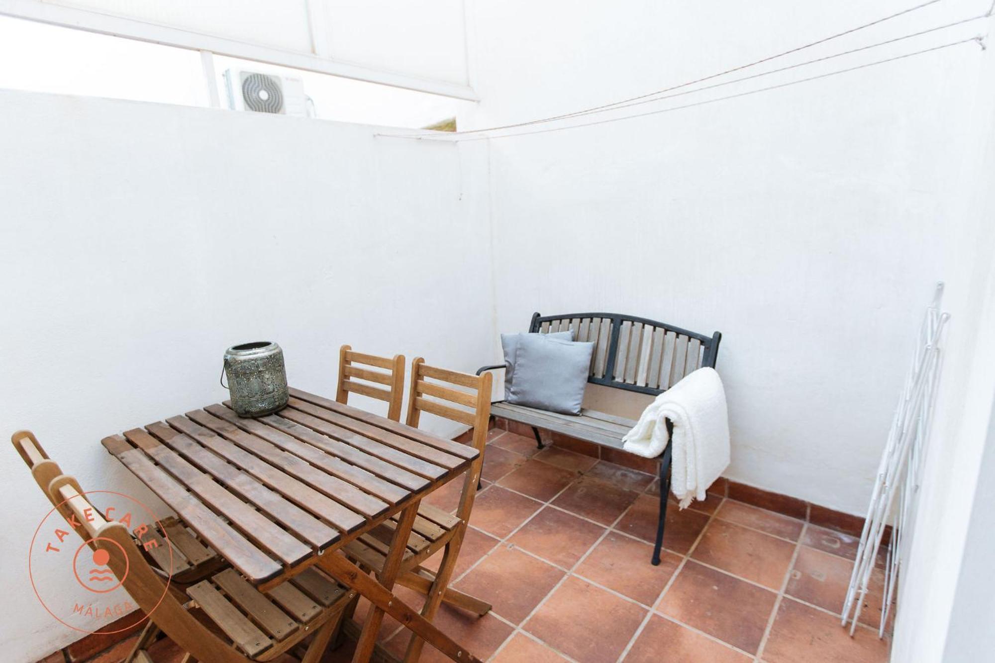 Apartment Casa Riad With Spacious Patio - Tcm Malaga Luaran gambar