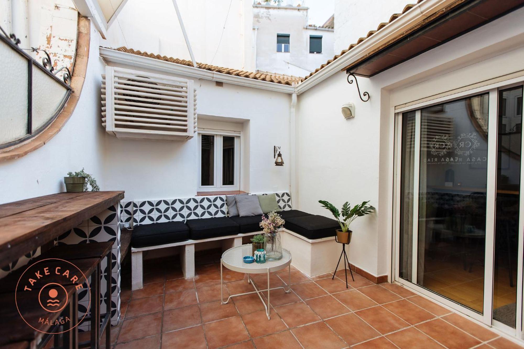 Apartment Casa Riad With Spacious Patio - Tcm Malaga Luaran gambar